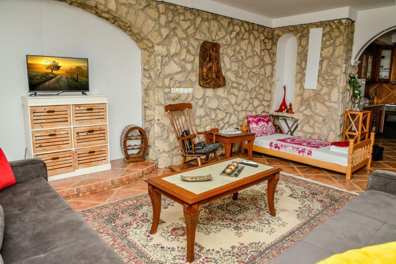 Tomas Apartments Skopje Zewnętrze zdjęcie
